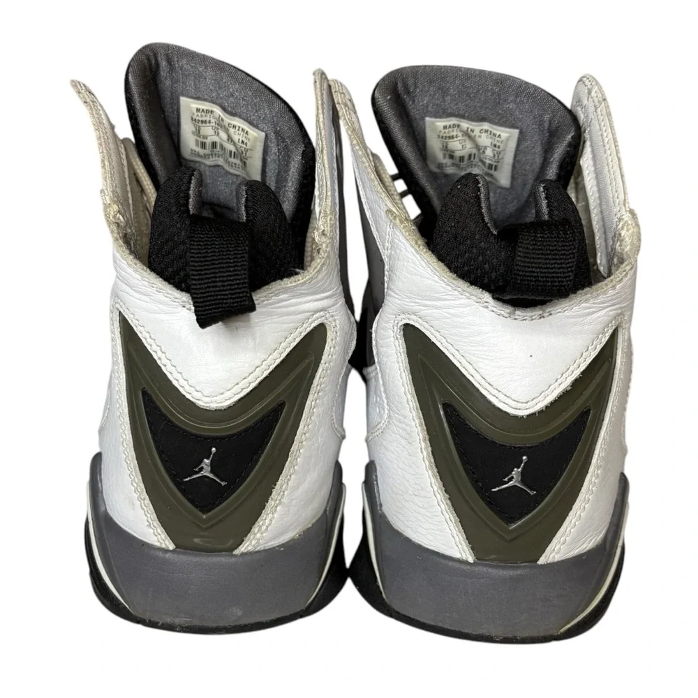 Air Jordan True Flight